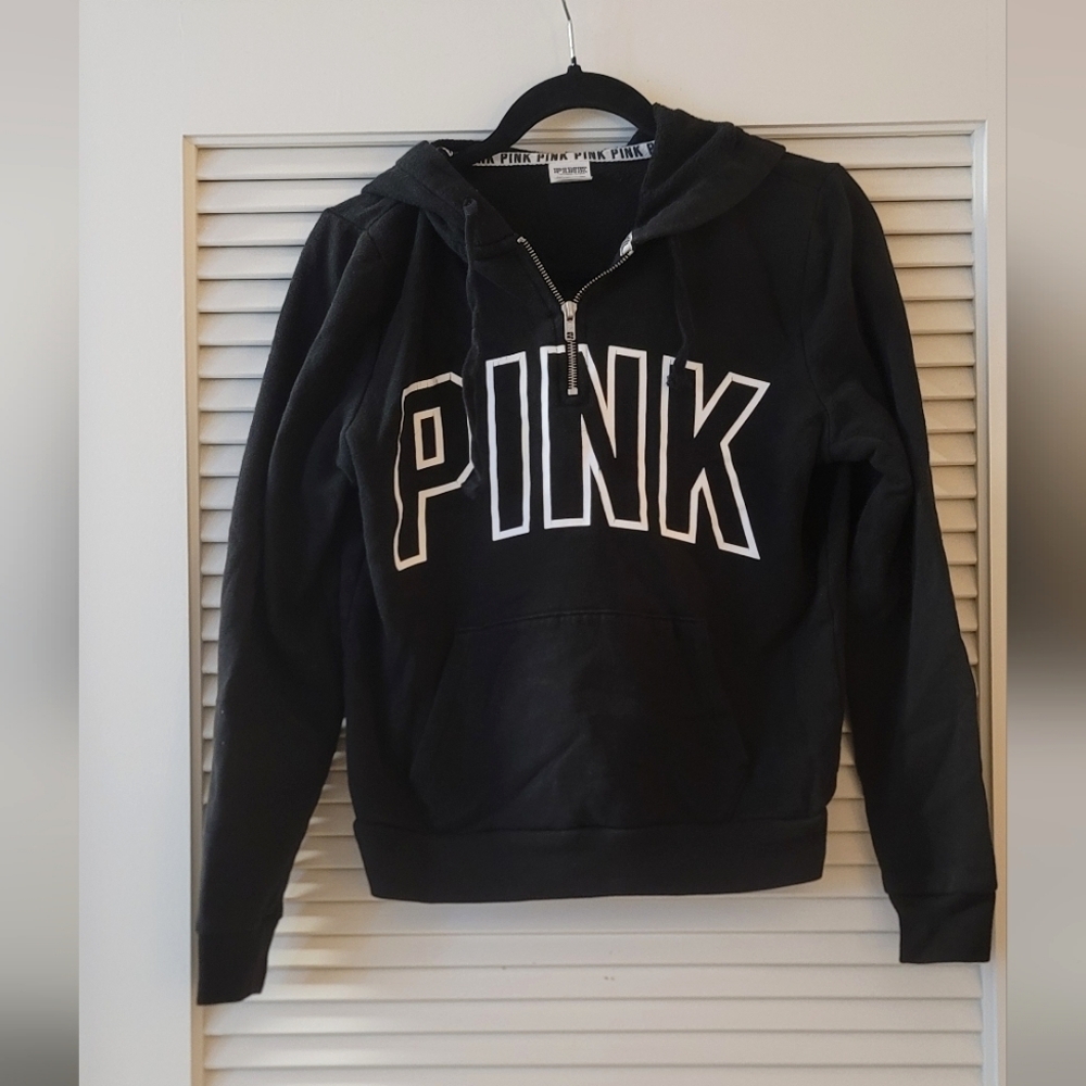 Pink Victoria's Secret- Black & White Hoodie With Zipper & Front Pocket